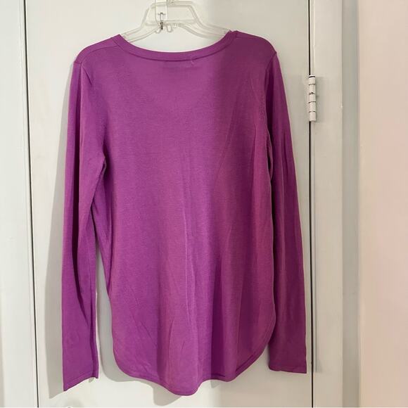 Lauren Ralph Lauren Purple Silk Blend Sweater V Neckline Size Medium Lightweight - Picture 5 of 9